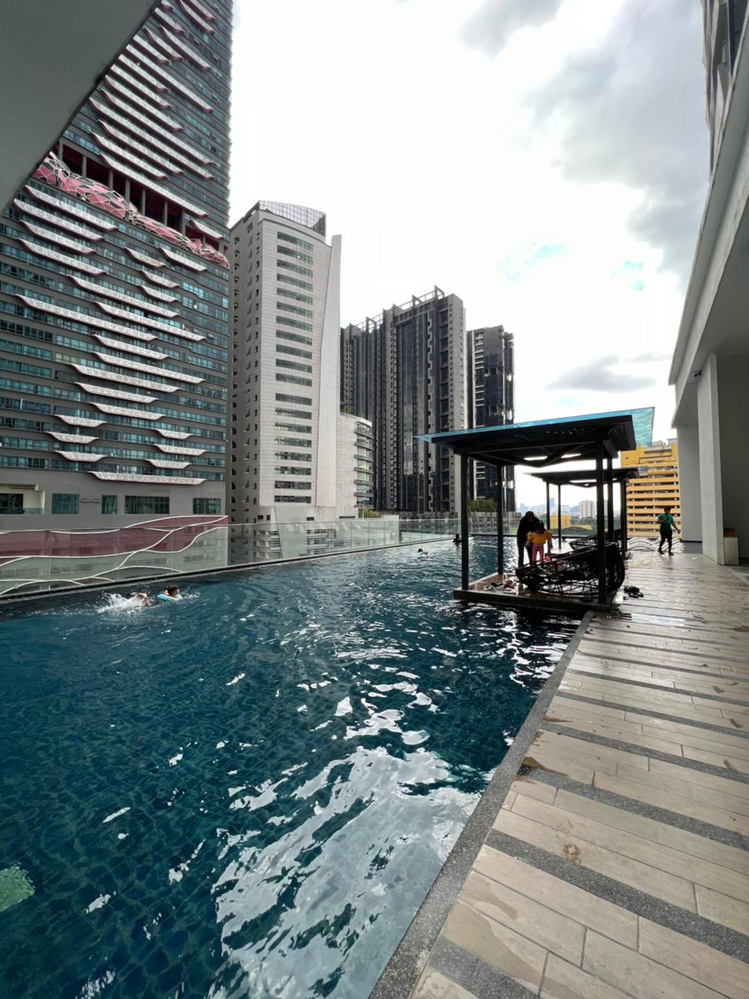 Reizz Residence By Classy Kuala Lumpur Exteriör bild